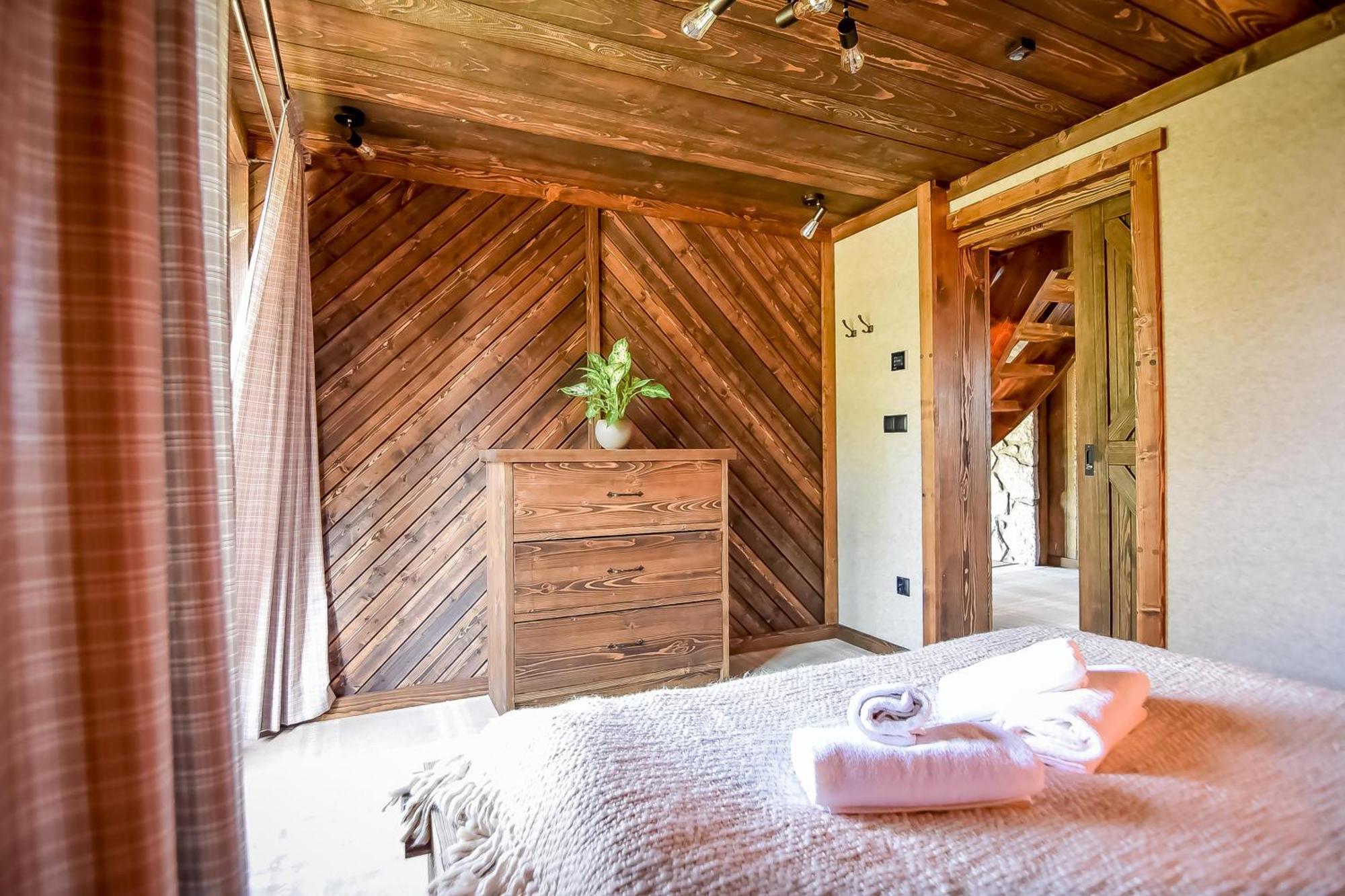 Superior Chalet