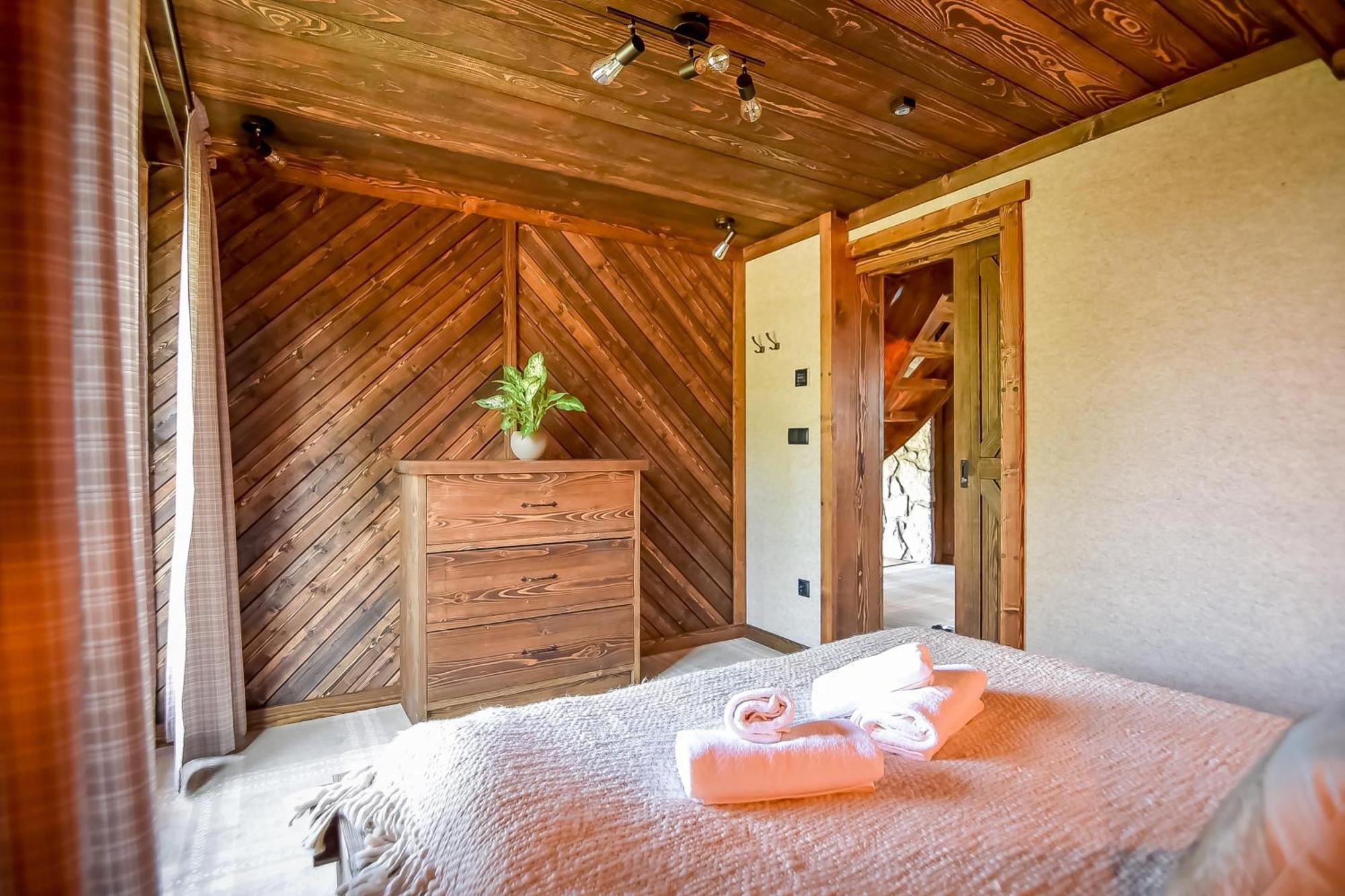 Superior Chalet
