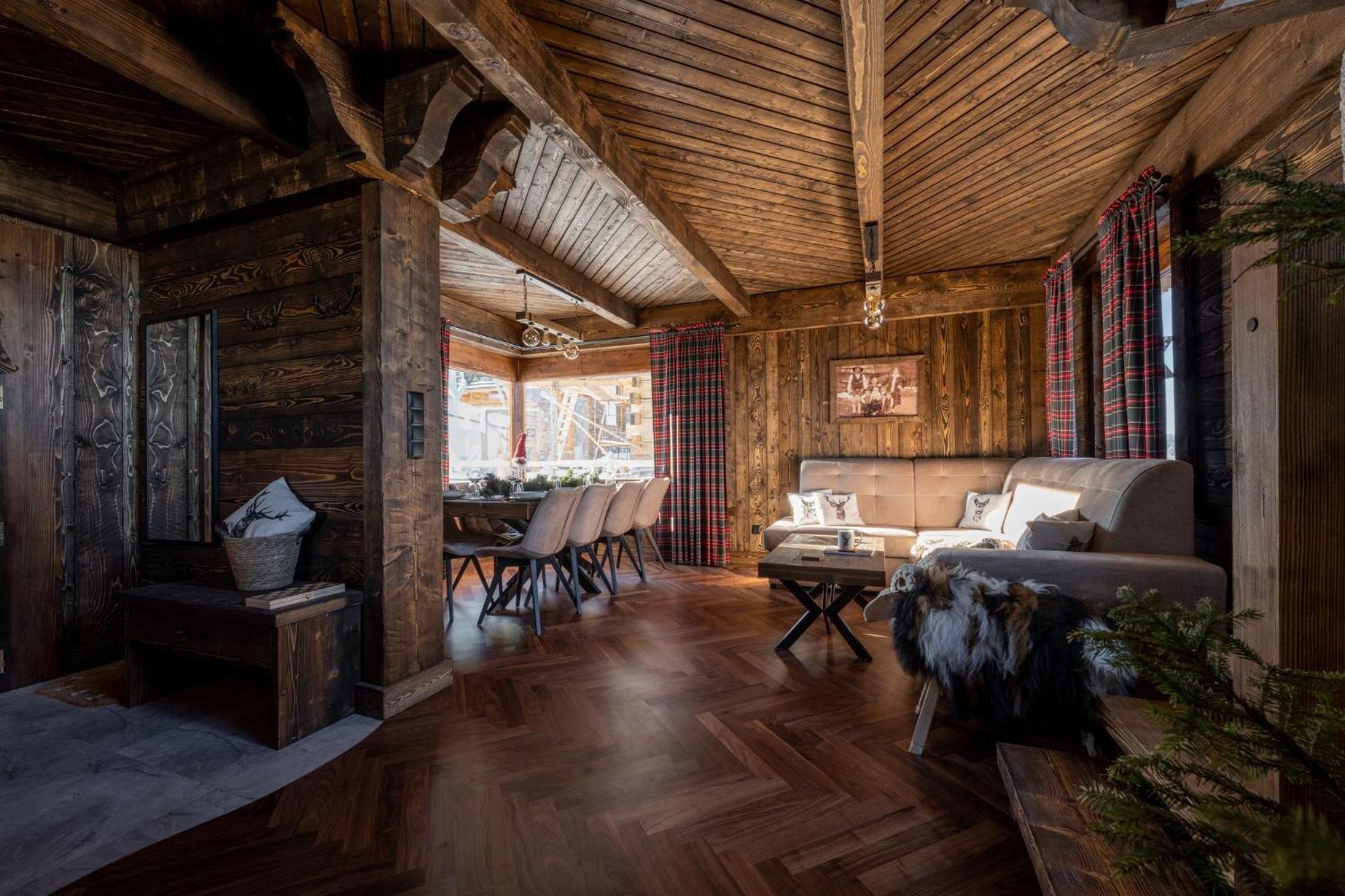 Superior Chalet